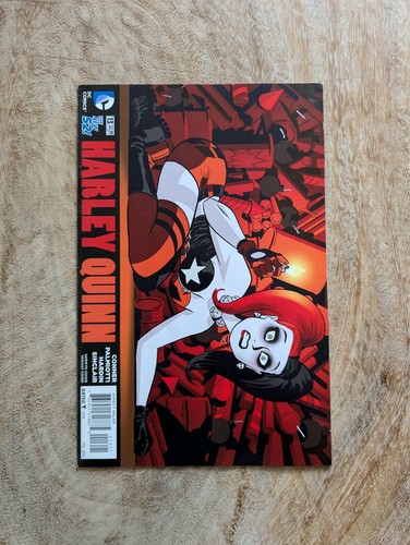 Harley quinn darwyn cooke - quinn,
